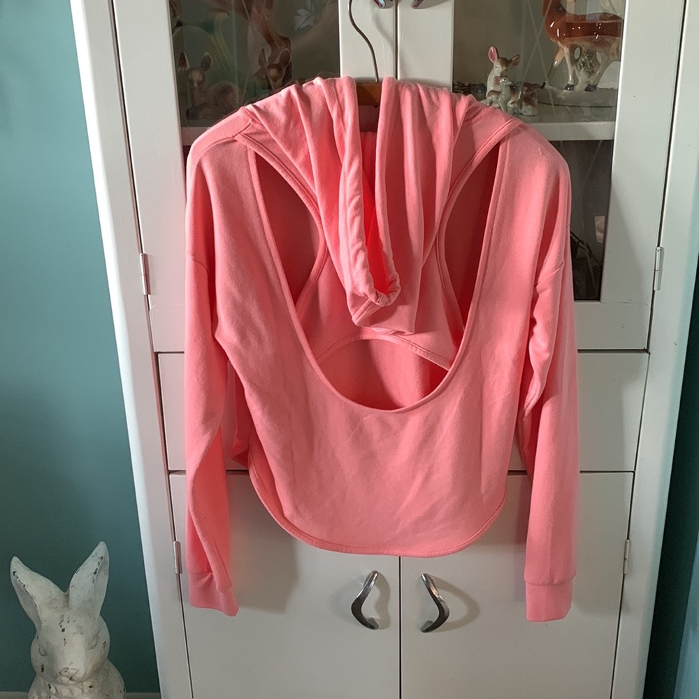 Love Love Dream hoodie semi open back euc sz S - Picture 4 of 5
